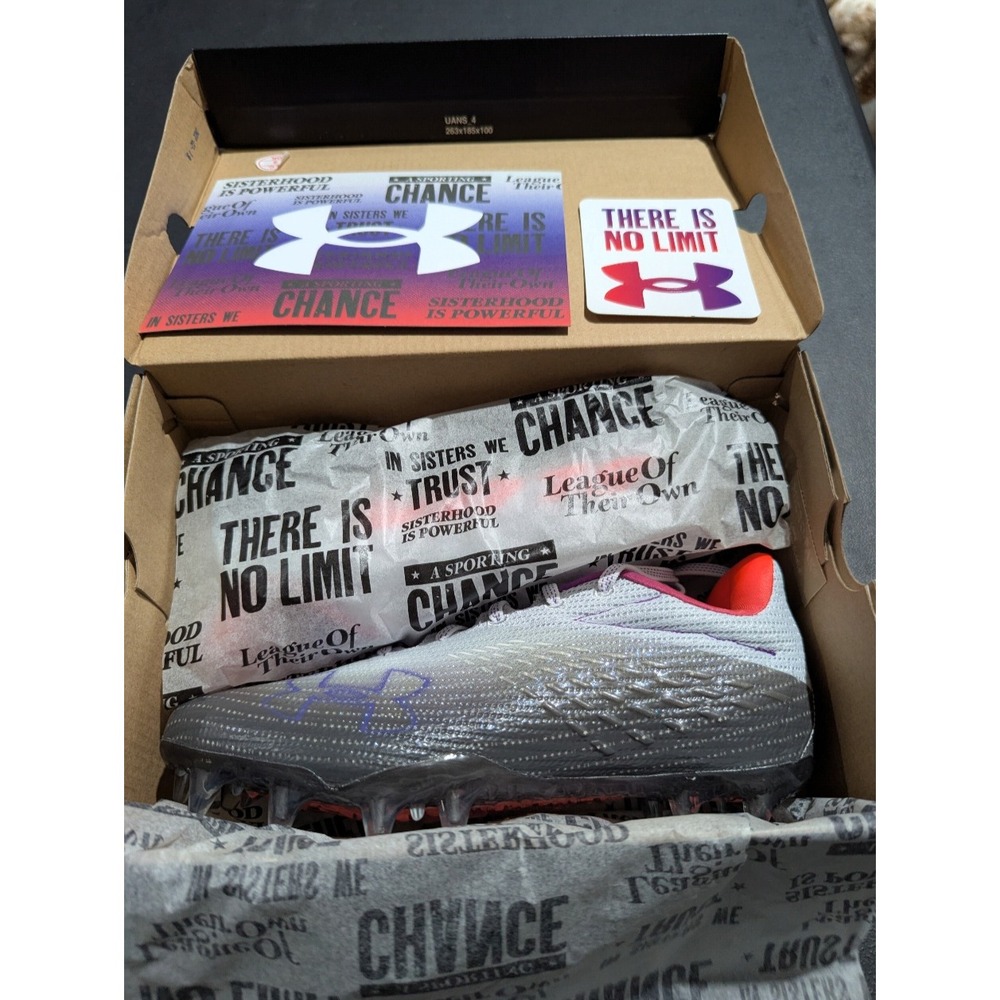 NEW Under Armour Blur Smoke MC Womens 7.5 Cleats Grey Purple Red